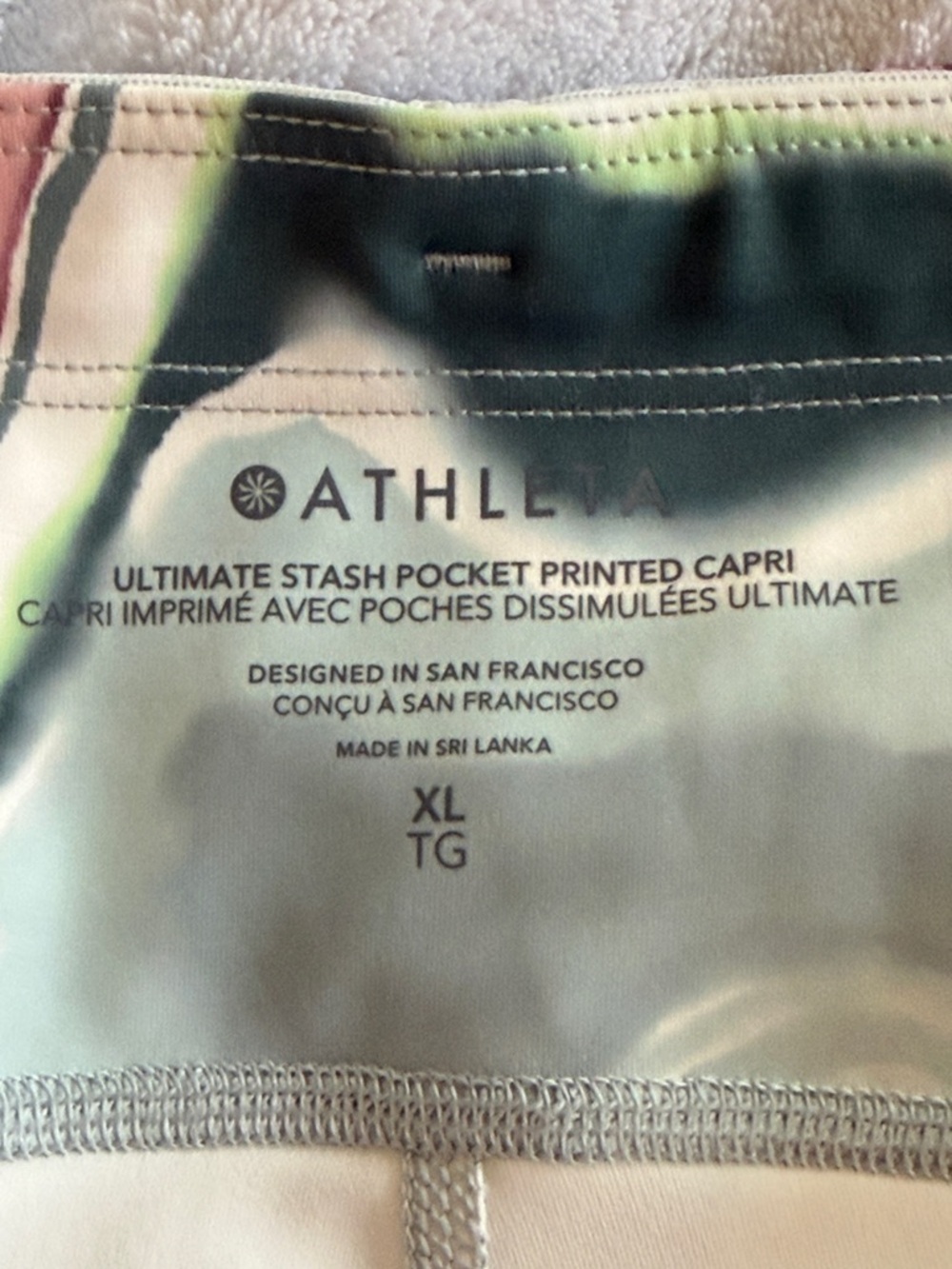 NWT ๐ธ Athleta Pink & Green Marble Print Capri Leggings Size XL - Picture 7 of 10